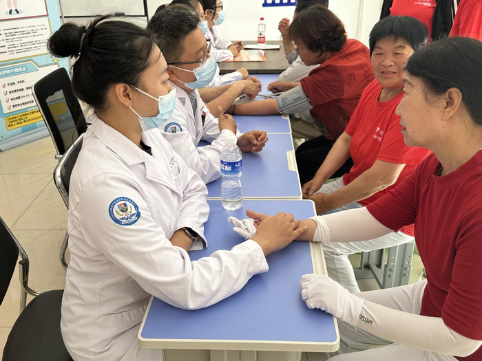 河北省健康科學學會開展2025年全民營養周宣傳系列活動，聚焦營養健康咨詢